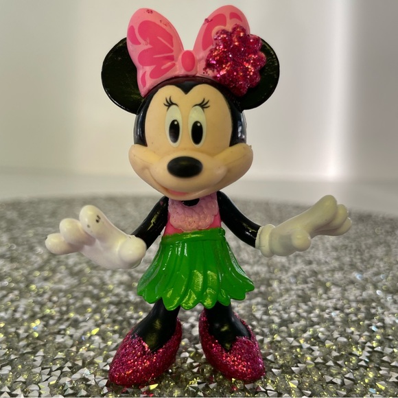 Minnie Mouse Figurine - Picture 1 of 11